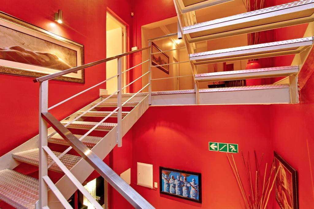 Forty8 Backpackers Hotel Cape Town Room photo